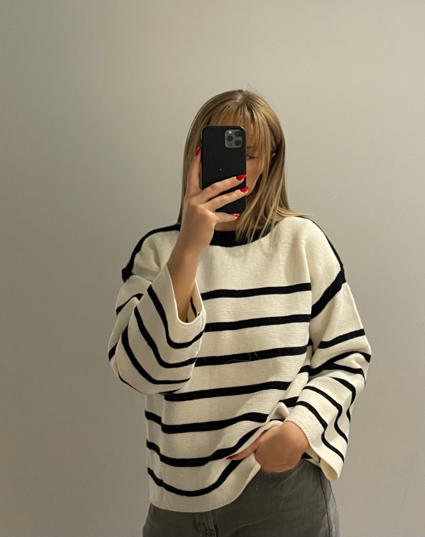 Knit Pullover Striped Black/White