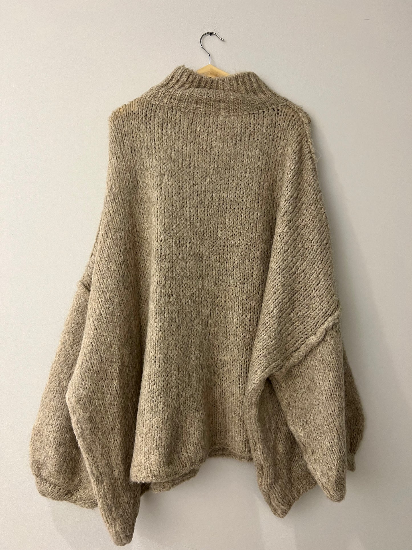 Pullover Cozy Knit High Neck Beige