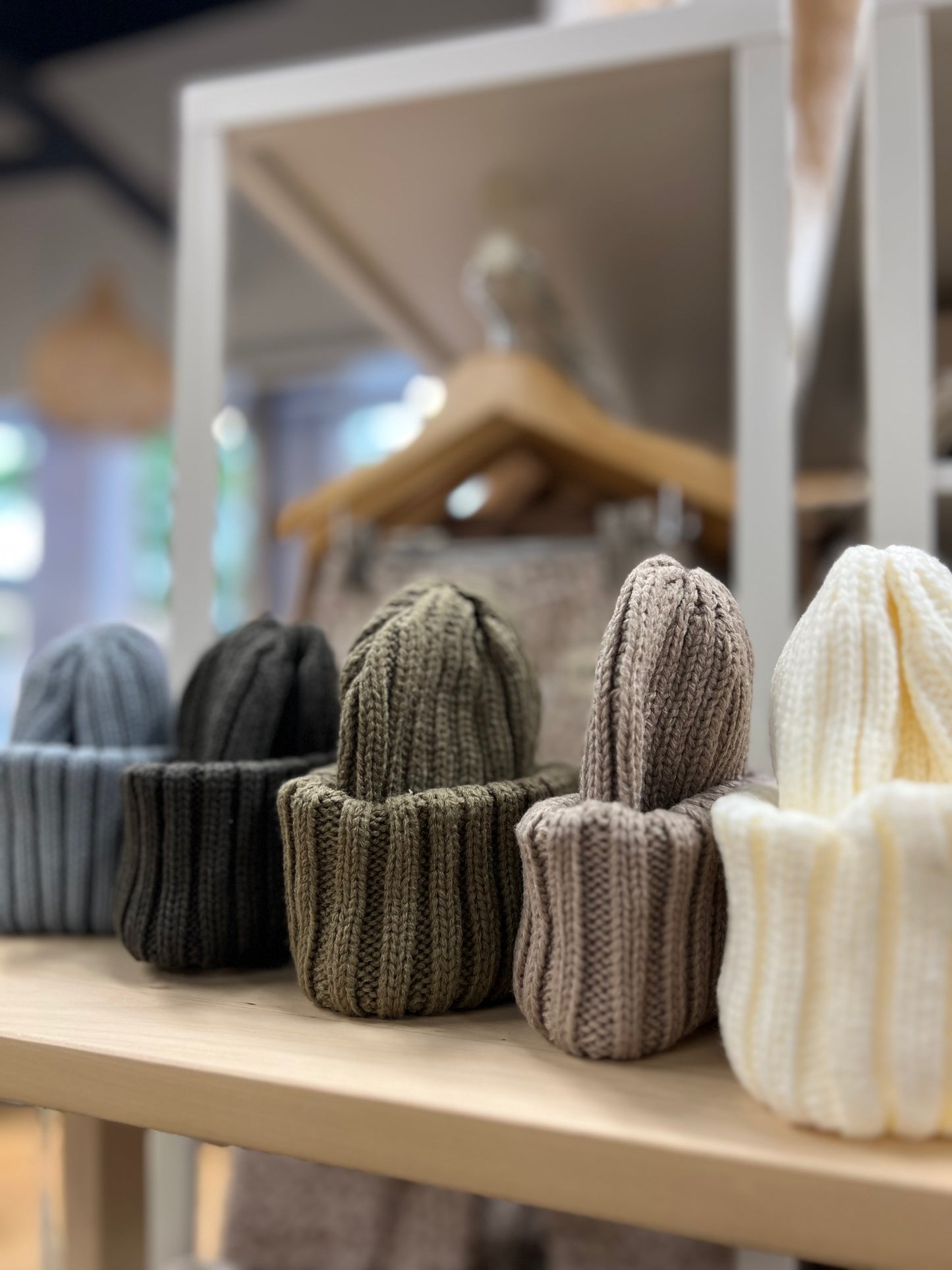 BABY/ KIDS KNIT BEANIE