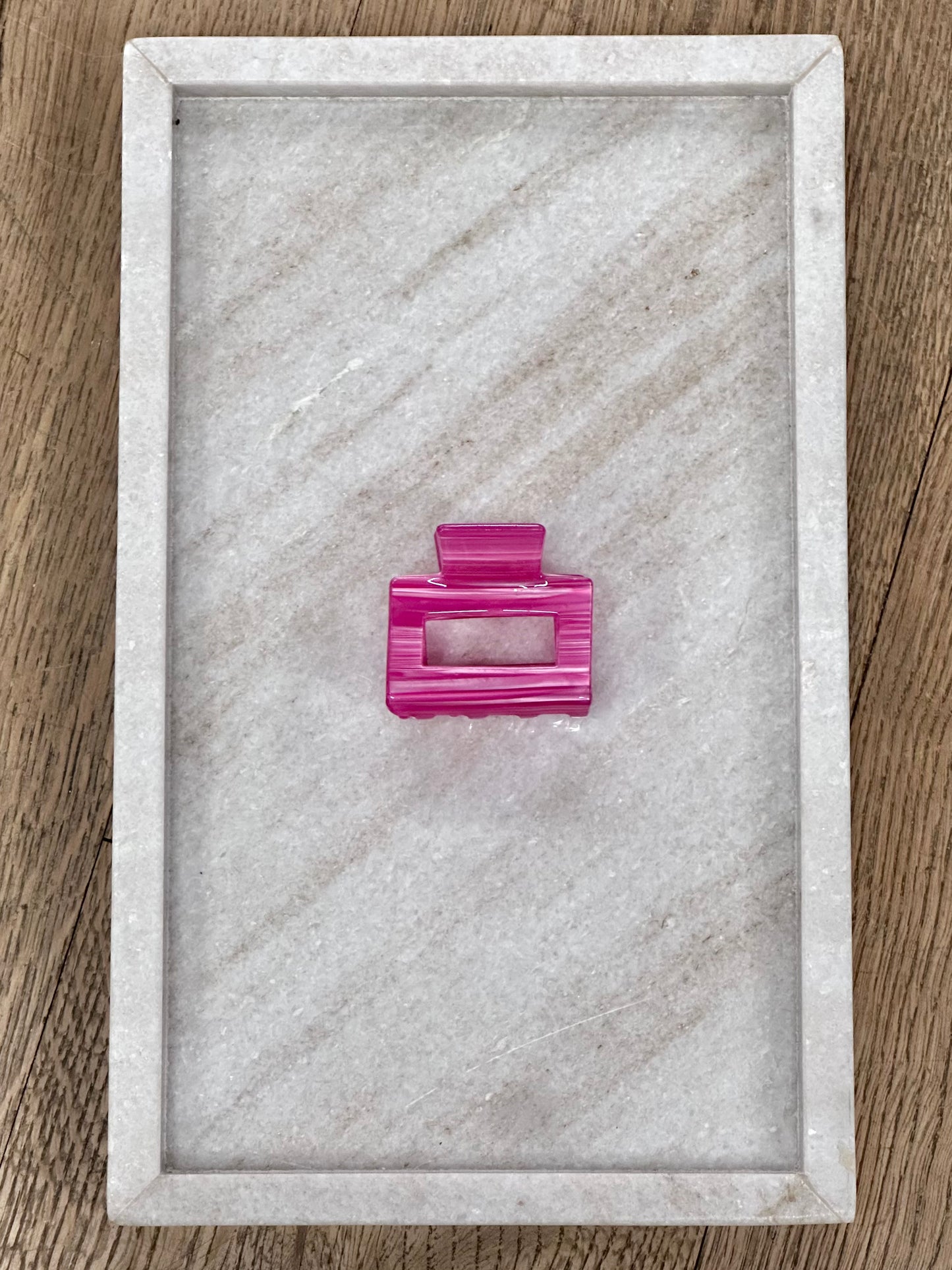 Haarklammer Mittel
