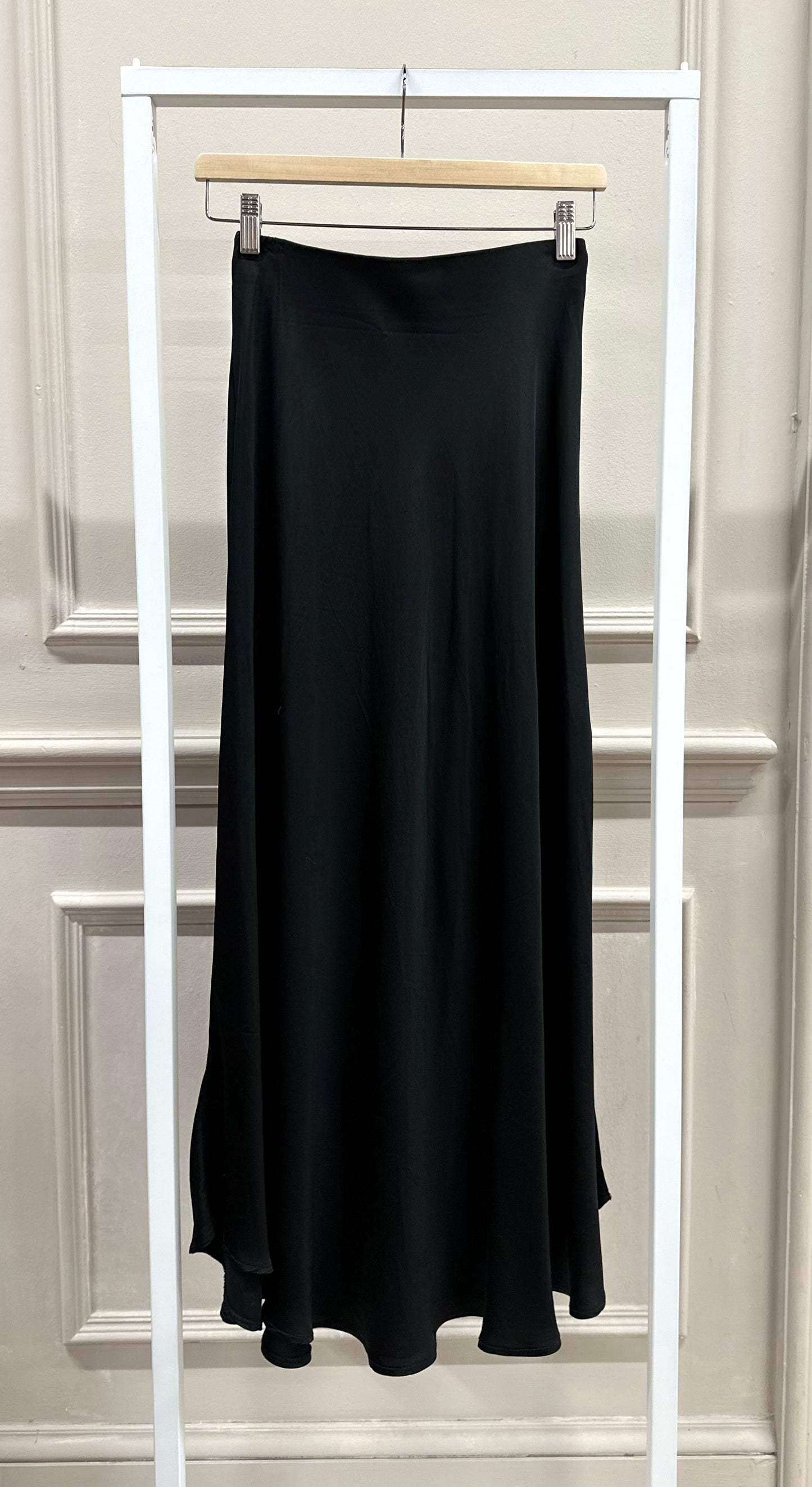 Satin Rock in Schwarz