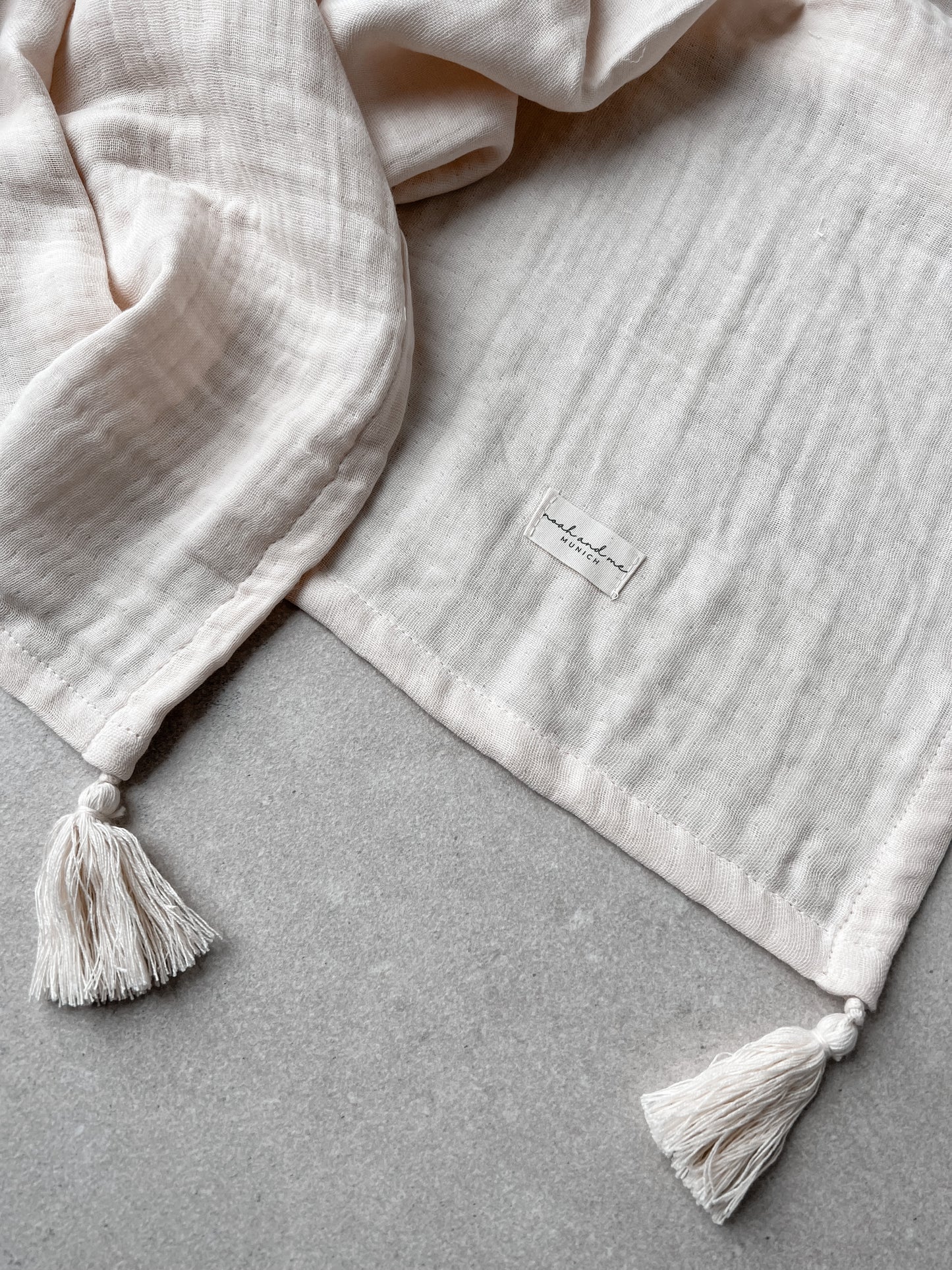 Premium XL Musselin Decke 4-lagig „BOHO TASSEL“