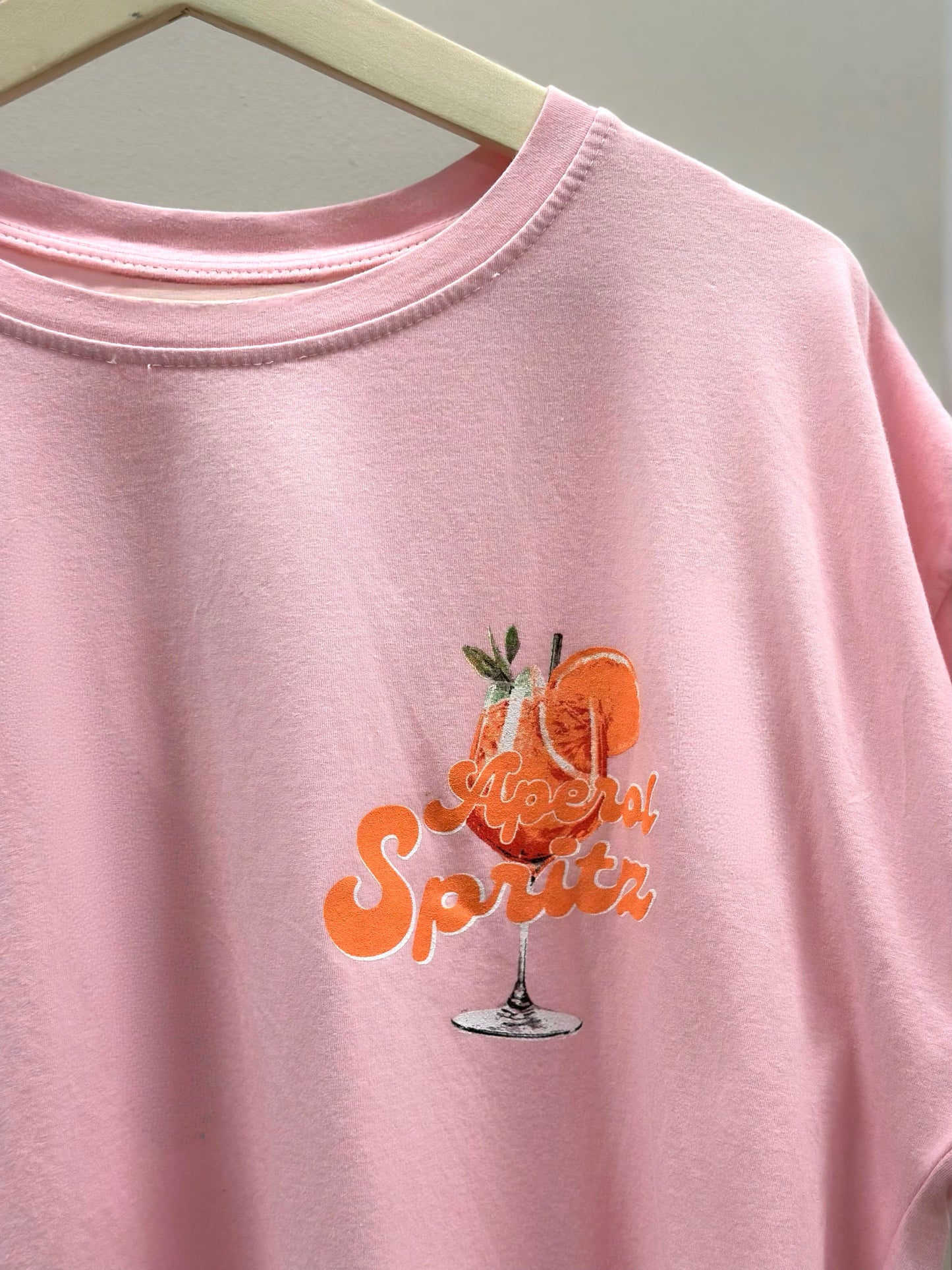 Aperol Spritz Signature Tee in Rosa