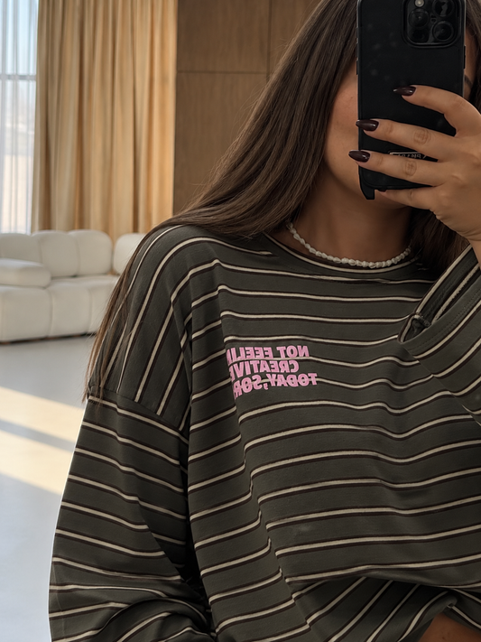 Sweatshirt "Not Creative" green