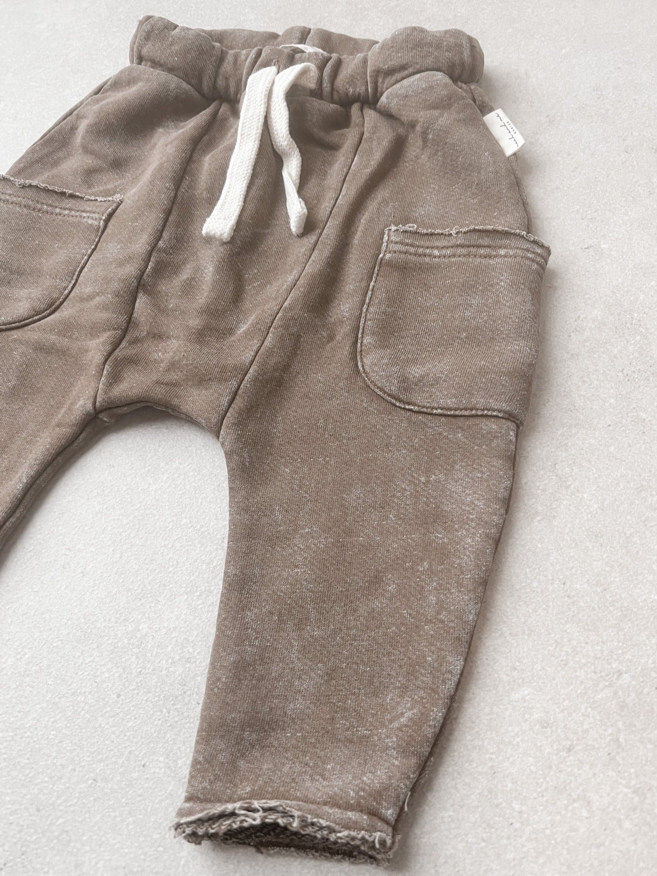 USED-PANT-VINTAGE-BROWN-NOAHANDME