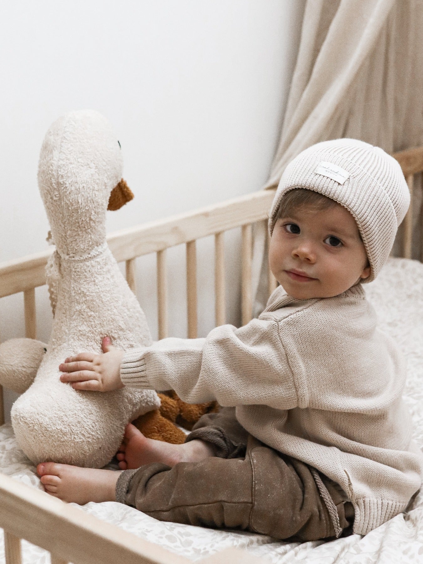 OVERSIZE-KNIT-SWEATWEAR-PURE