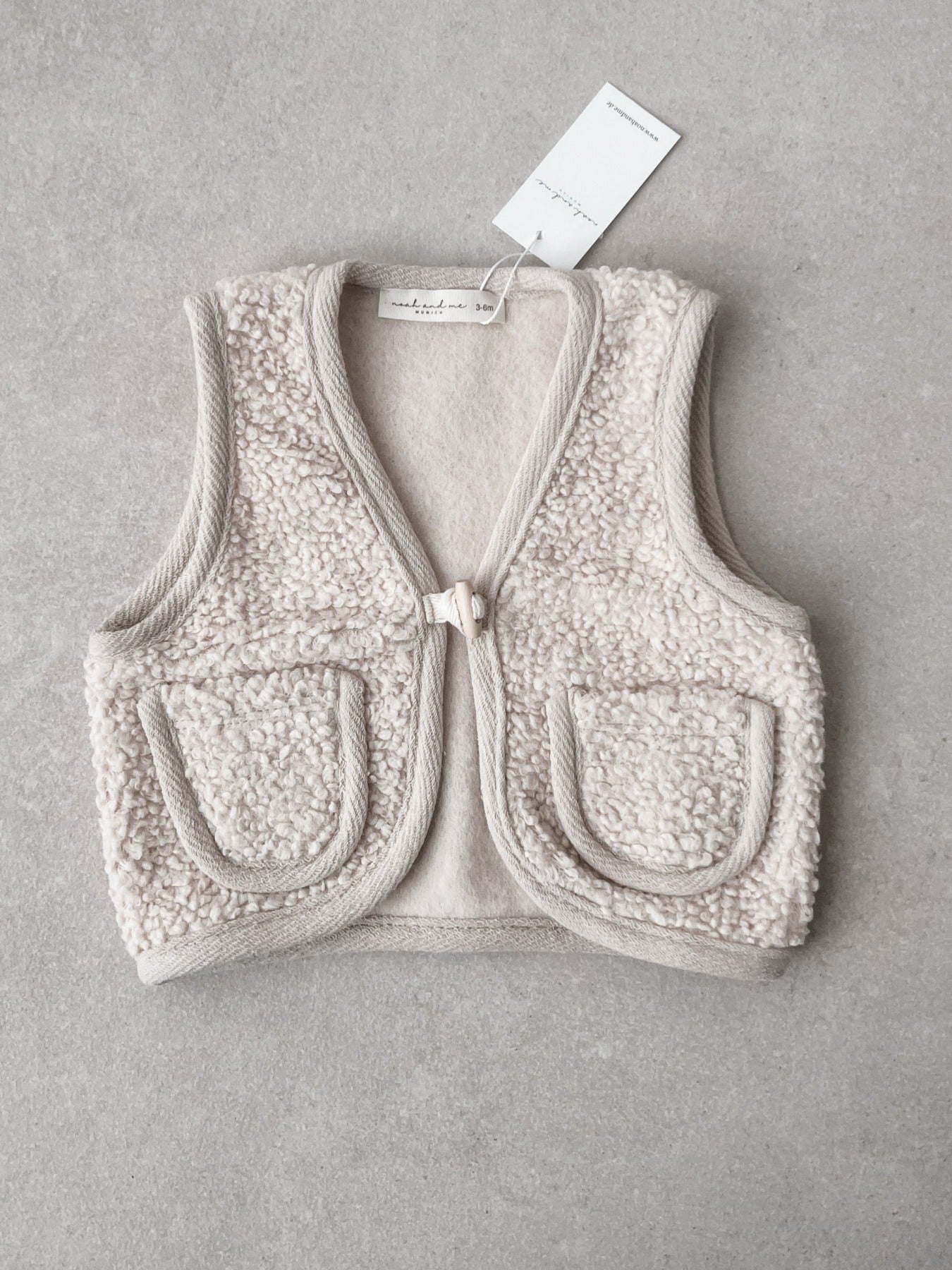 TEDDY-VEST-COZY-NOAHANDME
