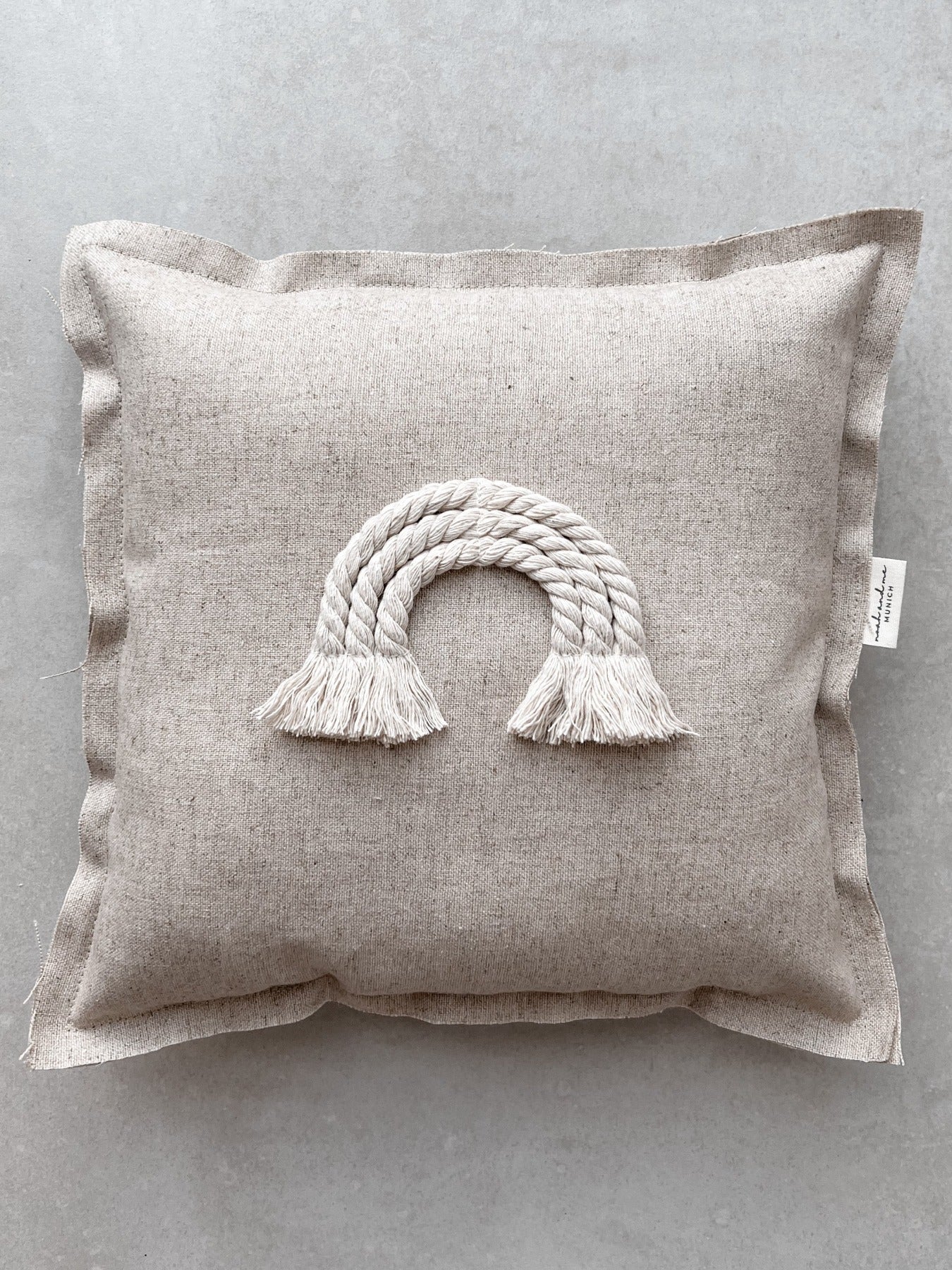 KISSEN-RAINBOW-LINEN-NOAHANDME
