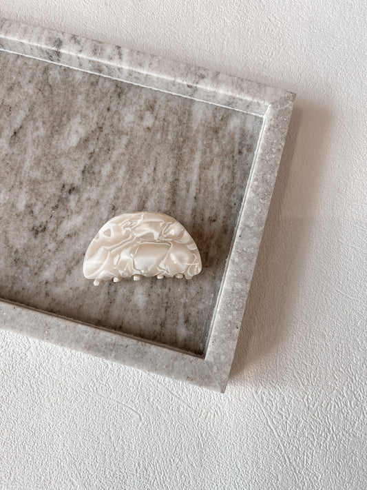 HAARSPANGE BEIGE MARMOR
