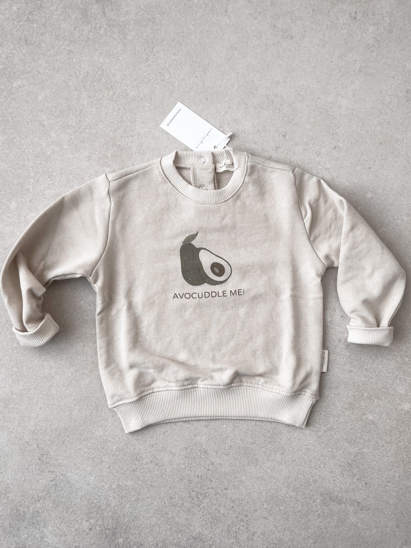 SWEATSHIRT-AVOCUDDLE ME-NOAHANDME